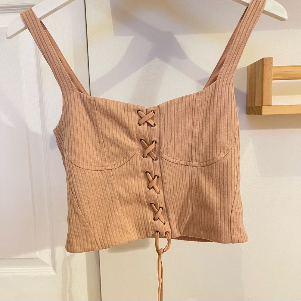 NWT Forever 21 Ribbed Peach Corset Tank Top With Tie Front Detail Size Medium